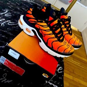 AIR MAX PLUS | GS |